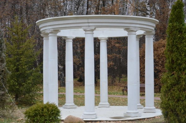 Ротонда тип 1, 8 колонн, диаметр 4000 мм Высота: 3410 мм, прямая, без купола, с тумбой